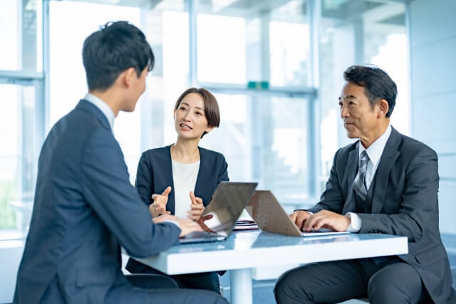 会議中の風景